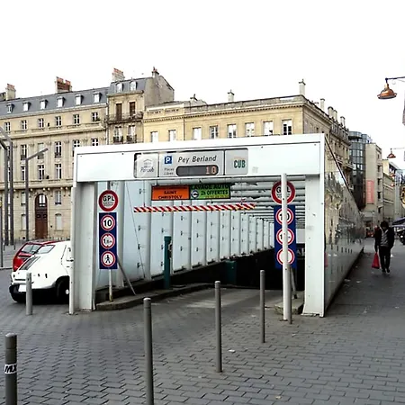 Saint André - Elegant, Central&quiet Apartamento